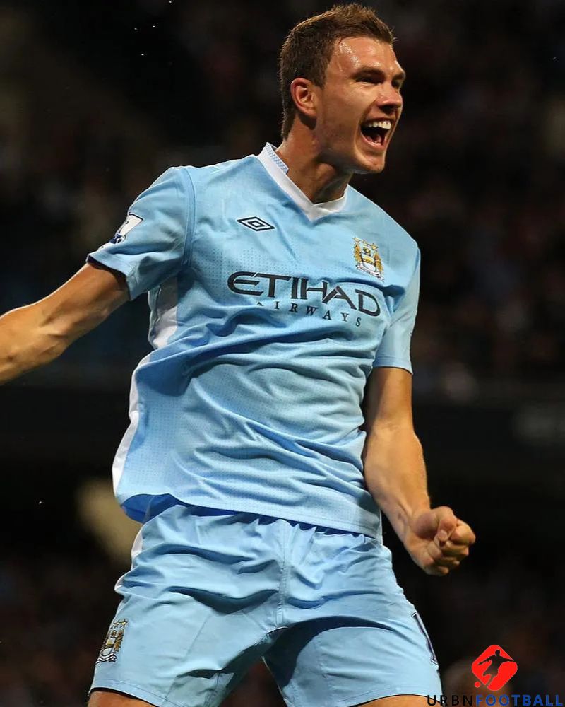 DZEKO EDIN 2011-12 (Man C)