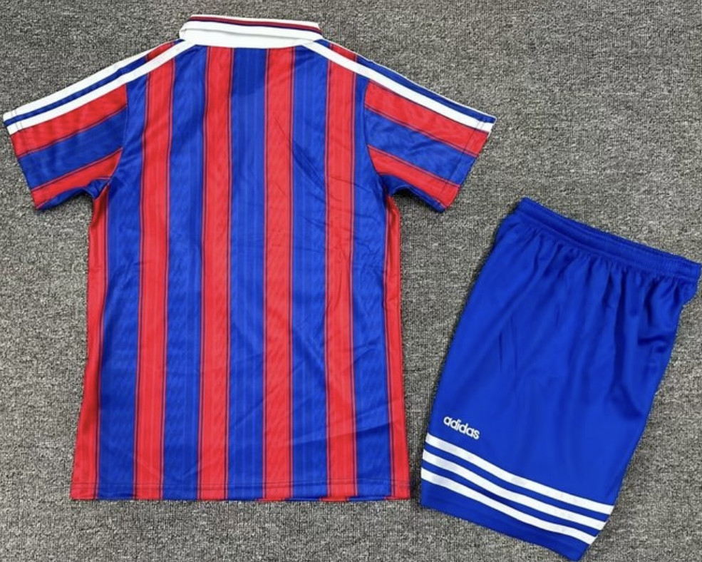 BAYERN MONACO kid kit