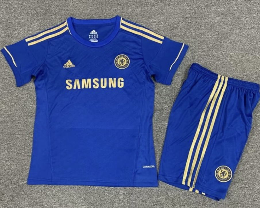 CHELSEA kid kit