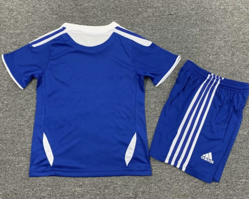 CHELSEA kid kit