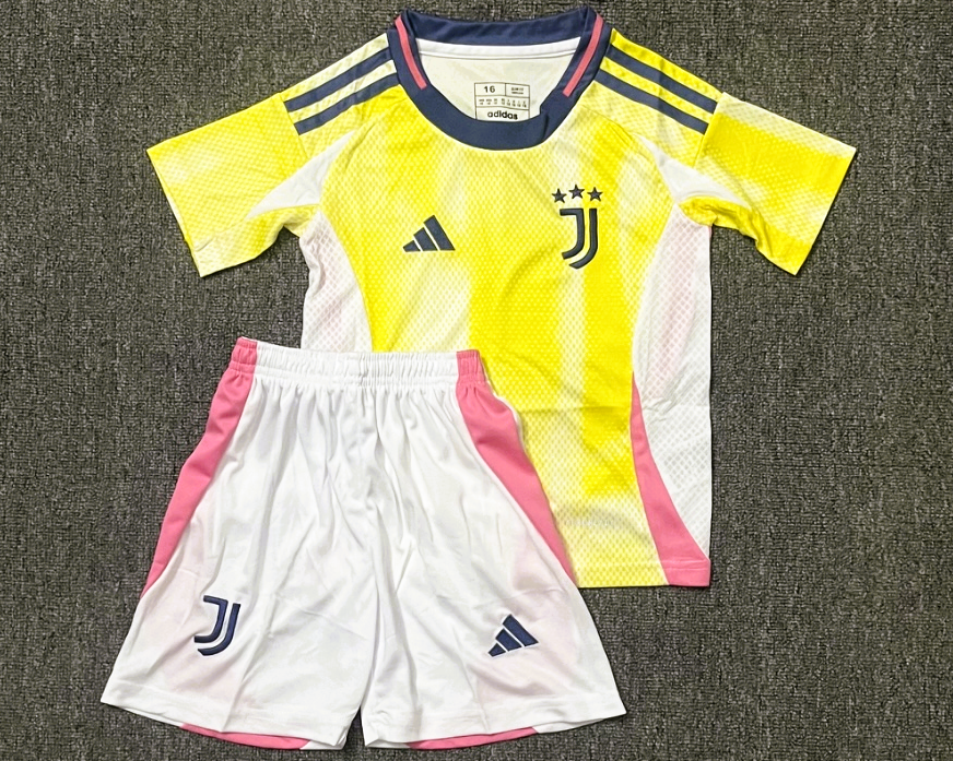 JUVENTUS Kid kit