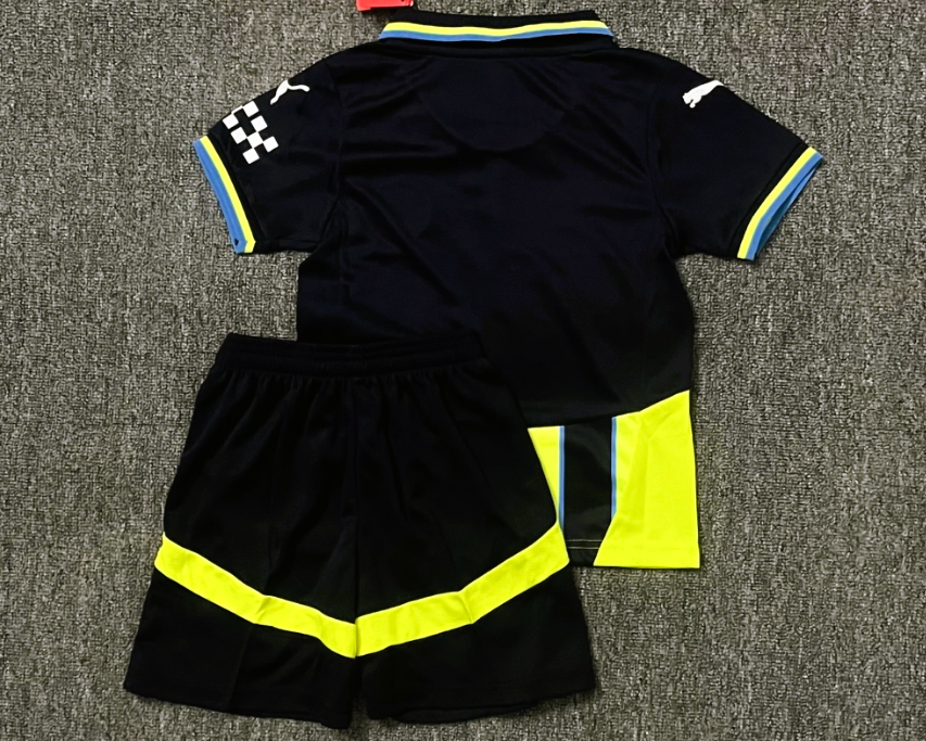 MANCHESTER CITY kid kit