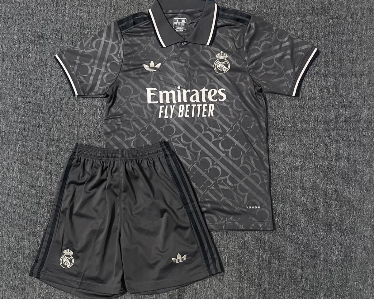 REAL MADRID kid kit