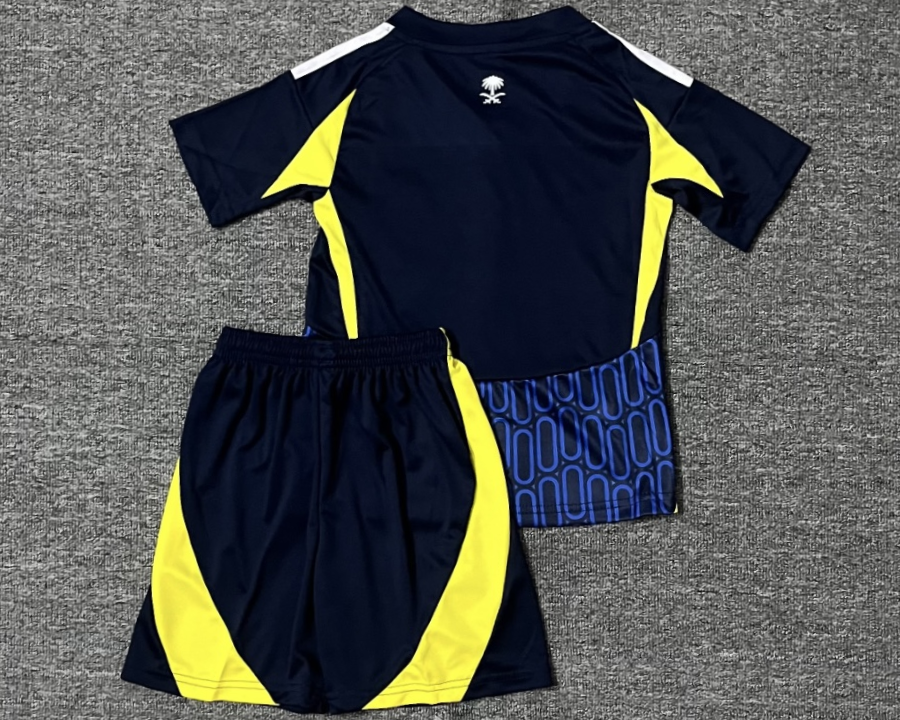 AL NASSR kid kit