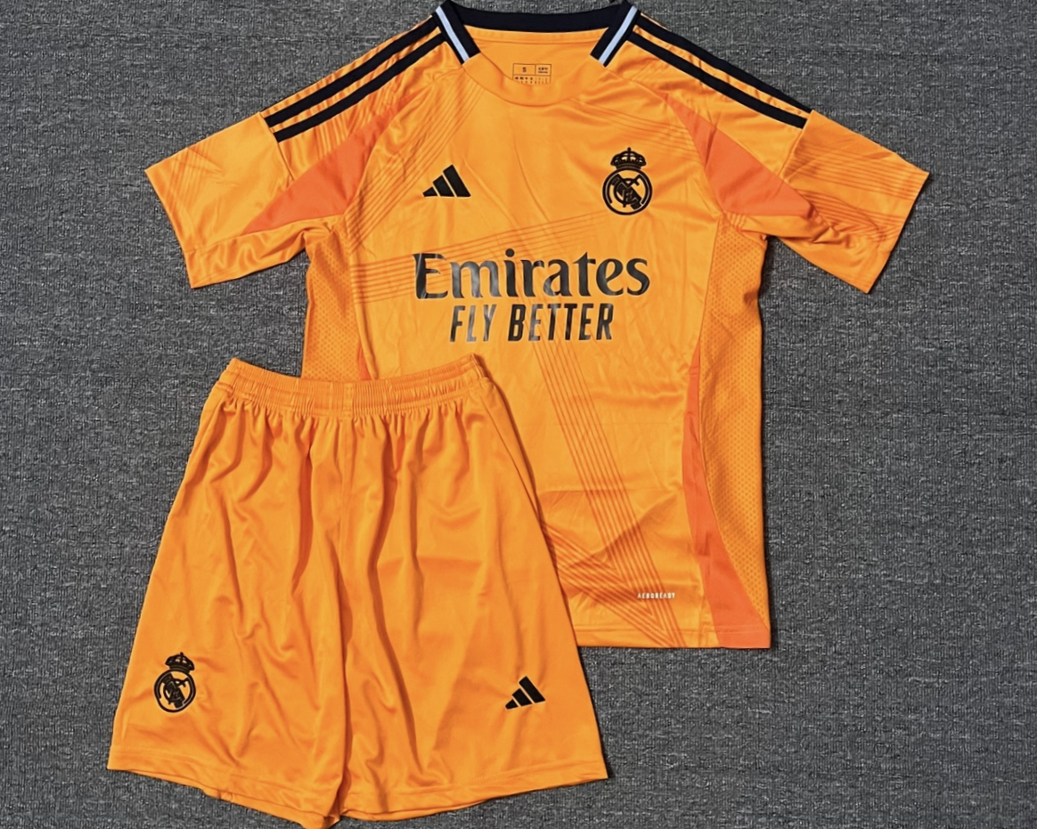 REAL MADRID kid kit