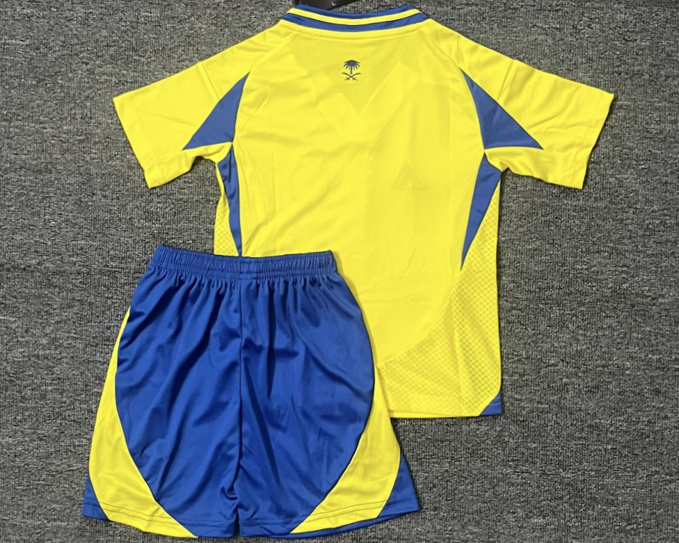 AL NASSR kid kit