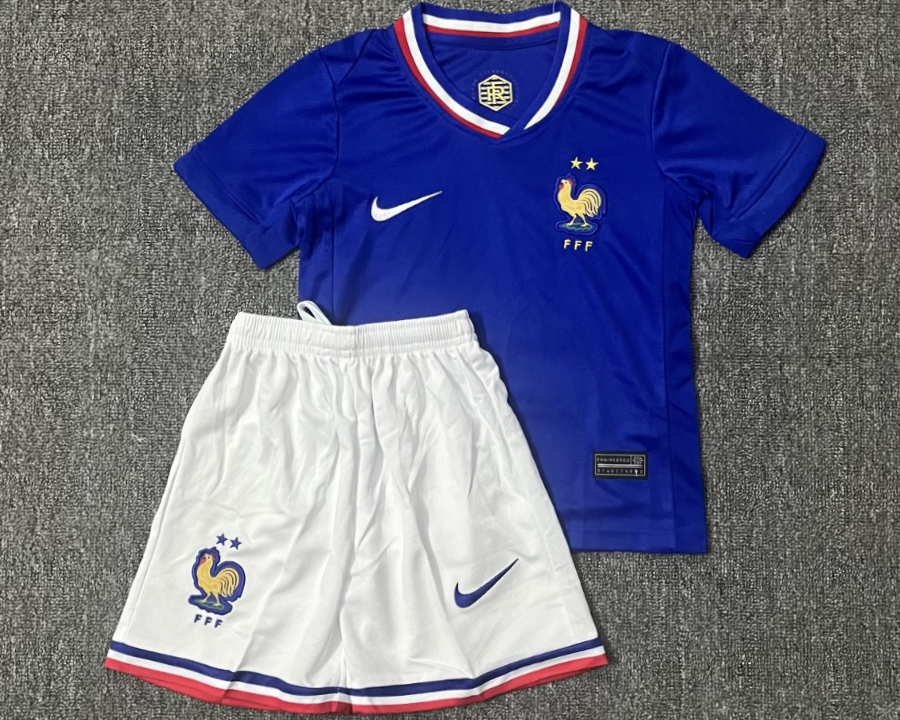 FRANCIA kid kit