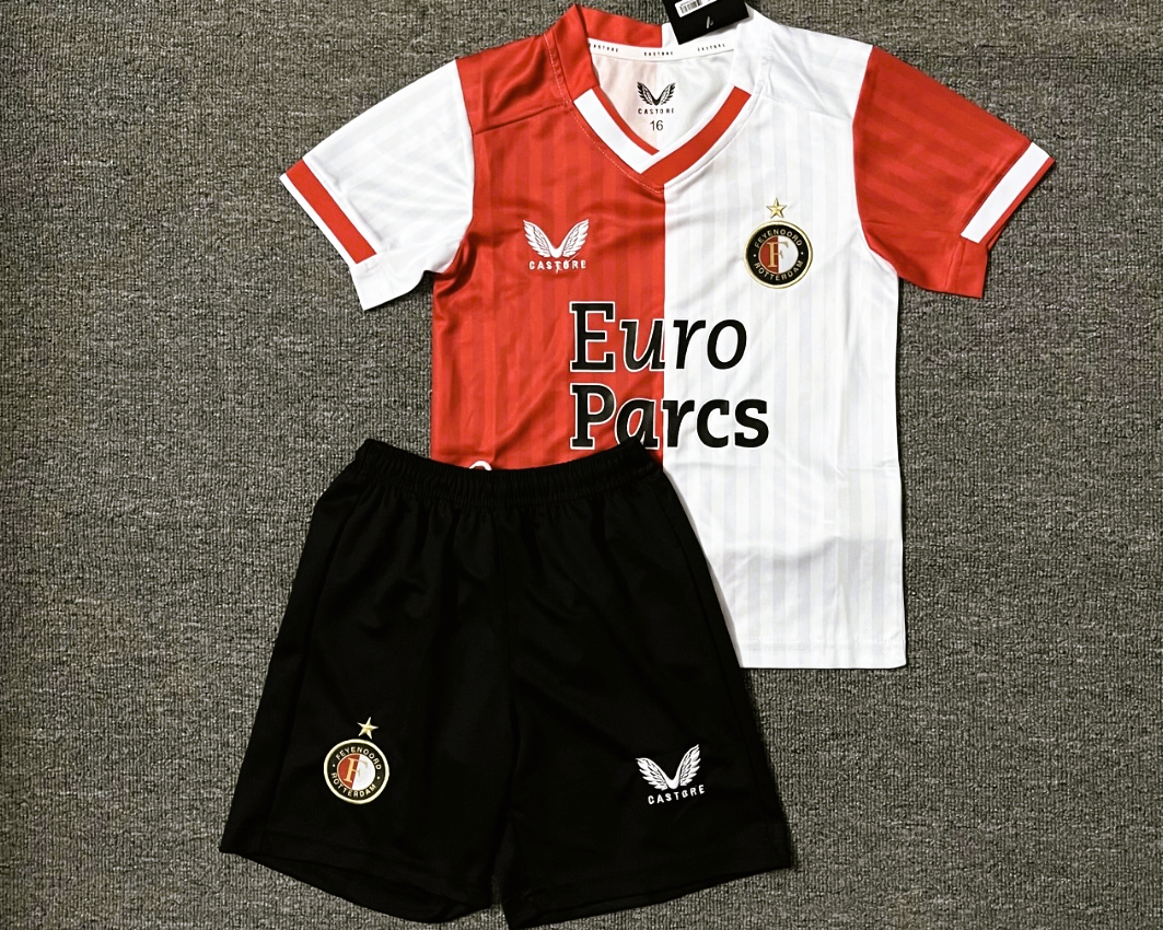 FEYENOORD kids kit