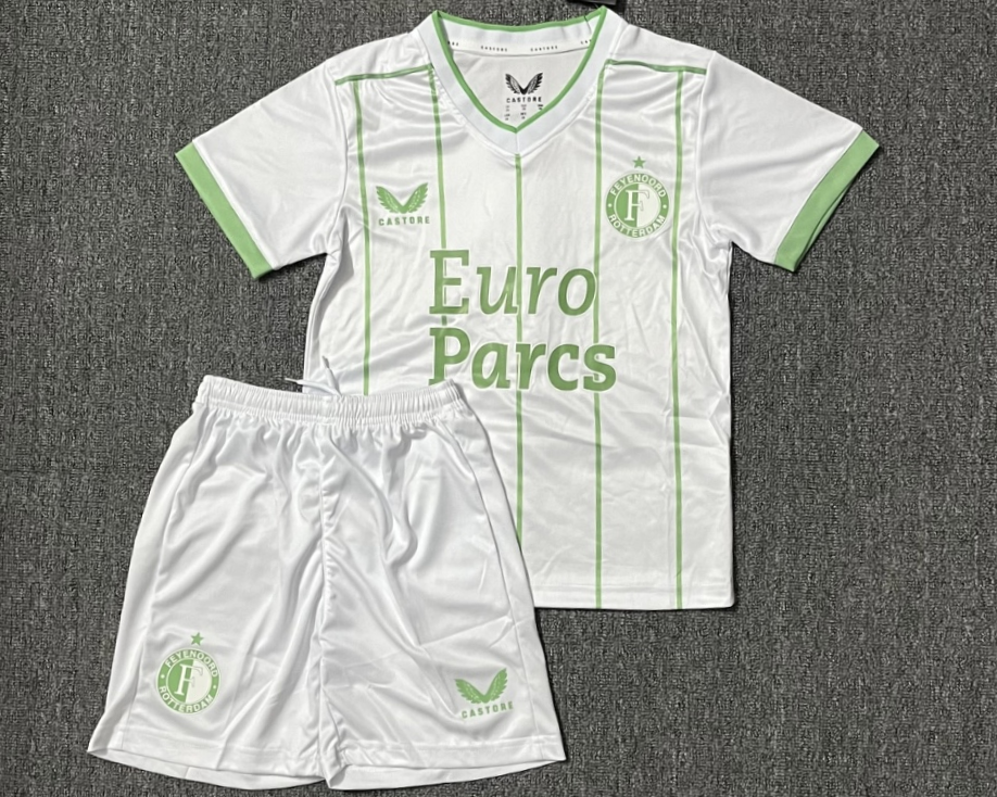 FEYENOORD kids kit