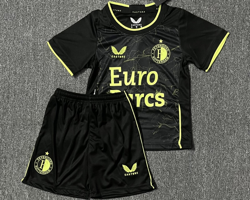 FEYENOORD kids kit