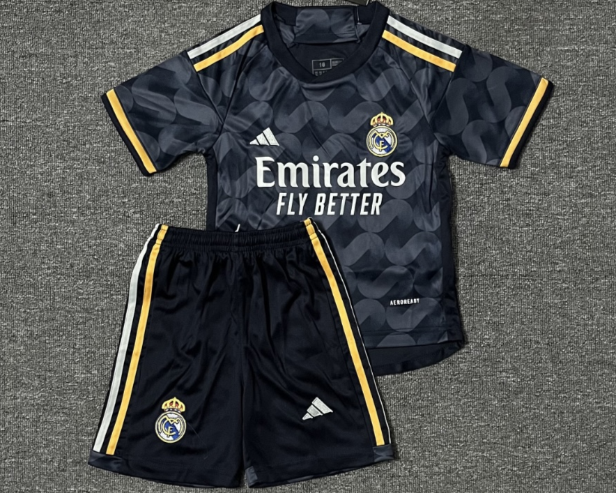 REAL MADRID kid kit