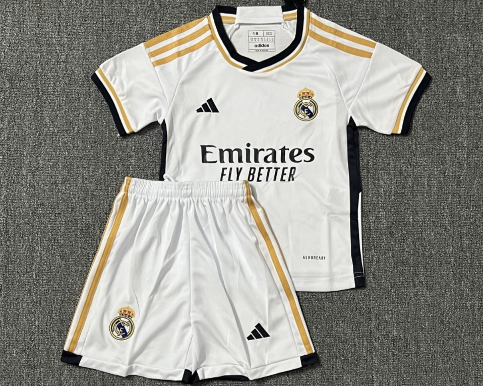 REAL MADRID kid kit