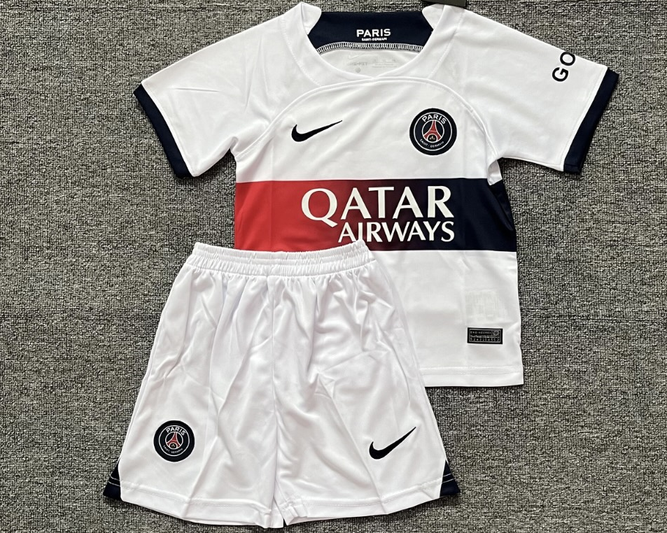 PARIS SAINT GERMAIN kid kit