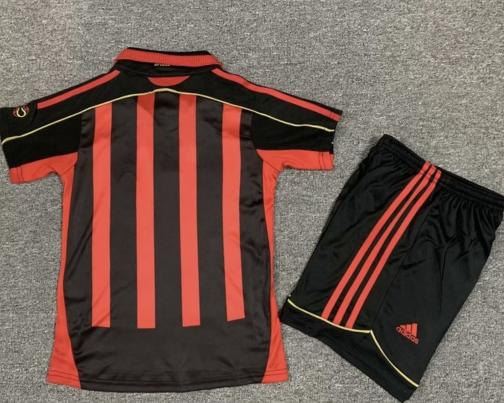 MILAN kid kit