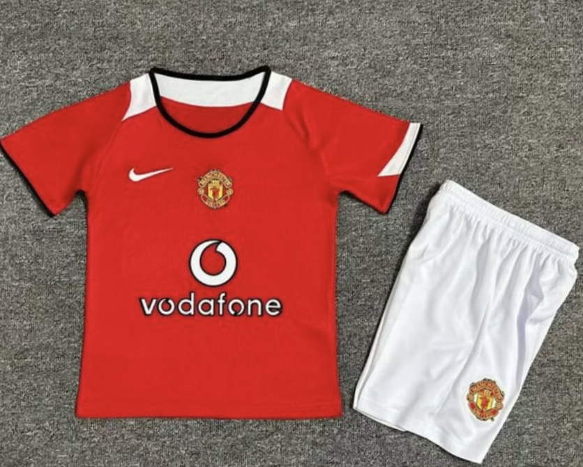 MANCHESTER UNITED kid kit