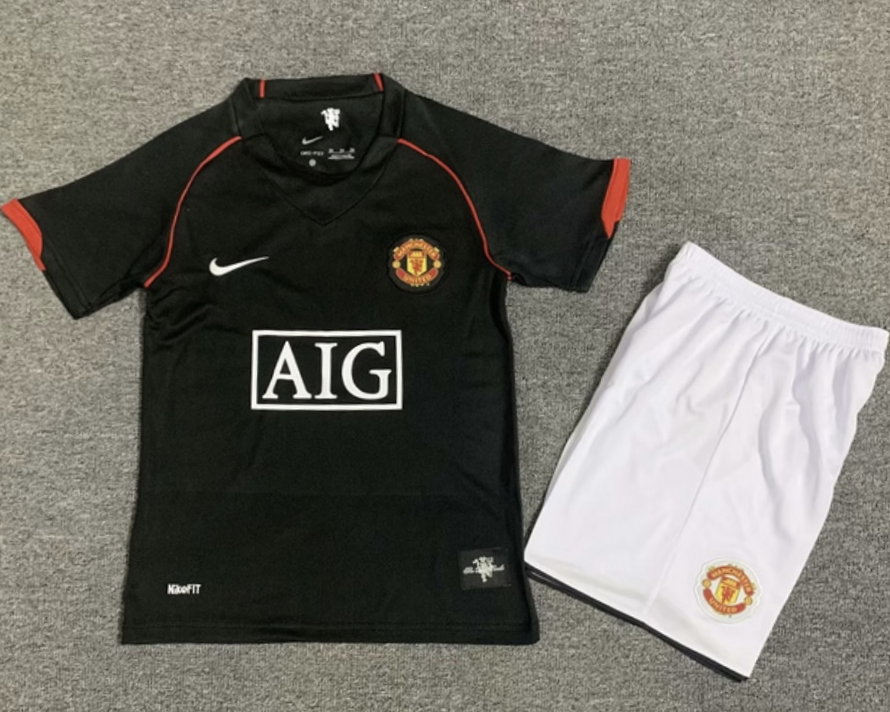 MANCHESTER UNITED kid kit