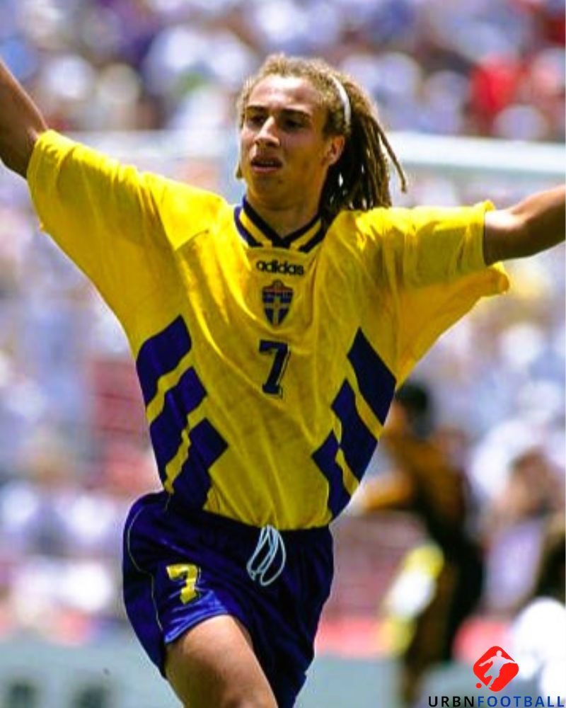 LARSSON HENRIK 1994-95 (Sve)