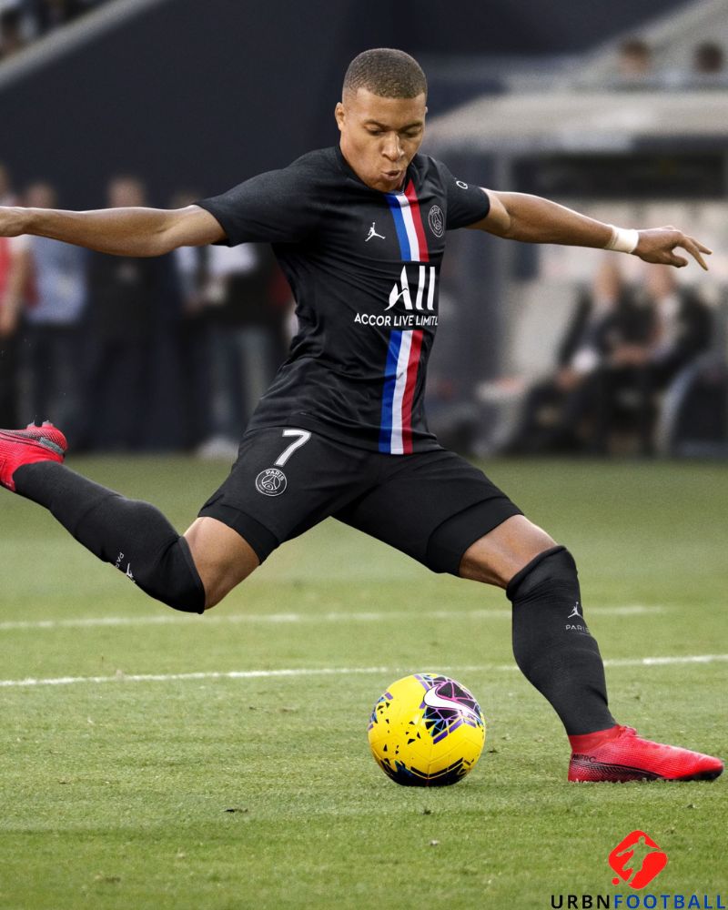 MBAPPE' KYLIAN 2019-20 (Psg)