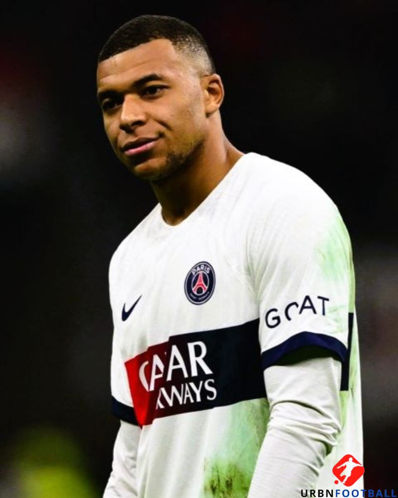 MBAPPE' KYLIAN 2023-24 (Psg)