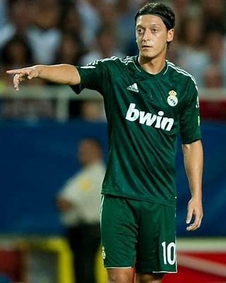 OZIL MESUT 2012-13 (Real M)