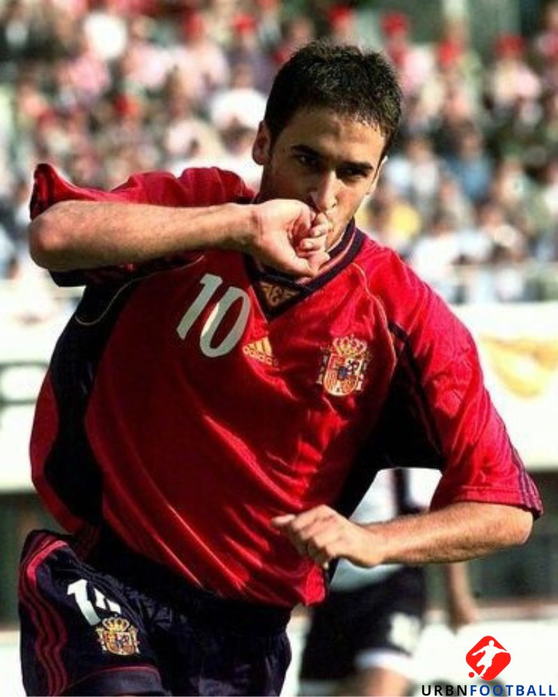 RAUL GONZALEZ BLANCO 1998-99 (Spa)