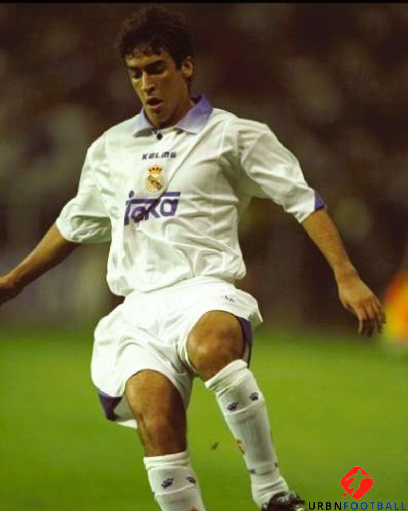 RAUL GONZALEZ BLANCO 1997-98 (Real M)