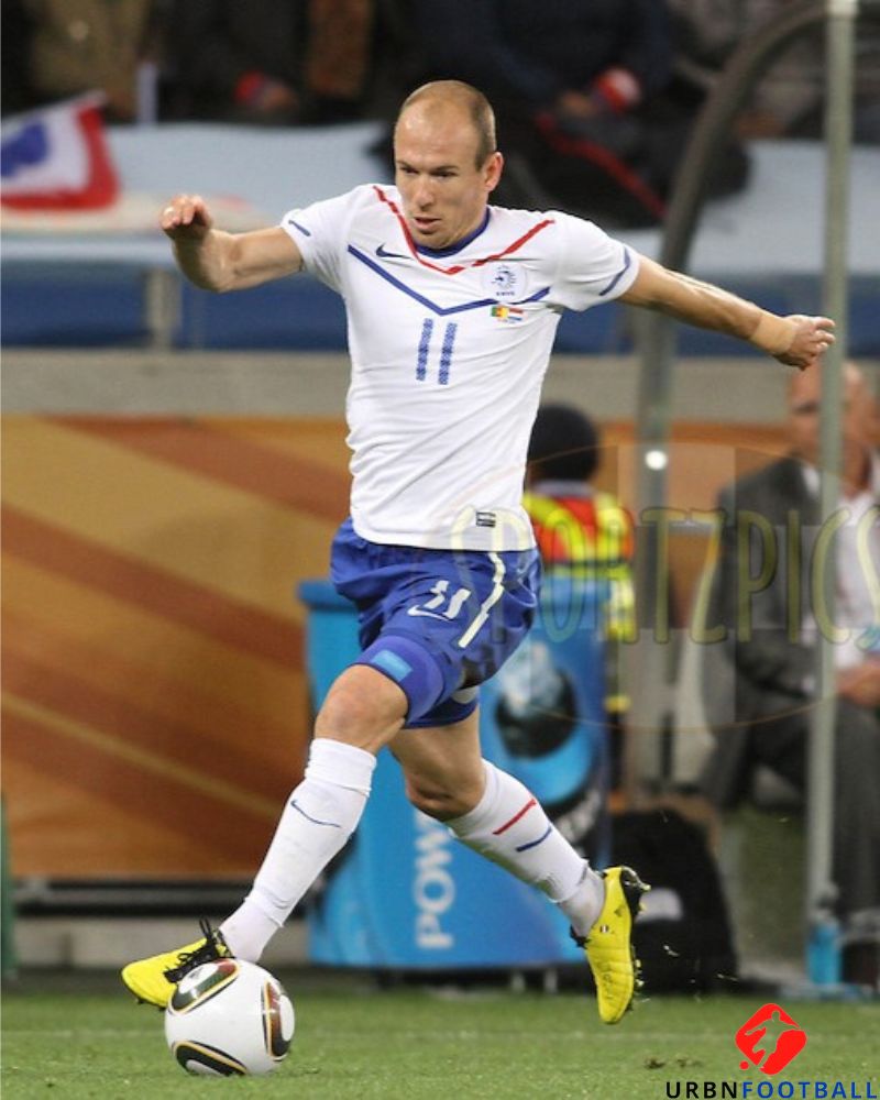 2006-08 Netherlands Home Shirt Robben #11 - 6/10 - (S)