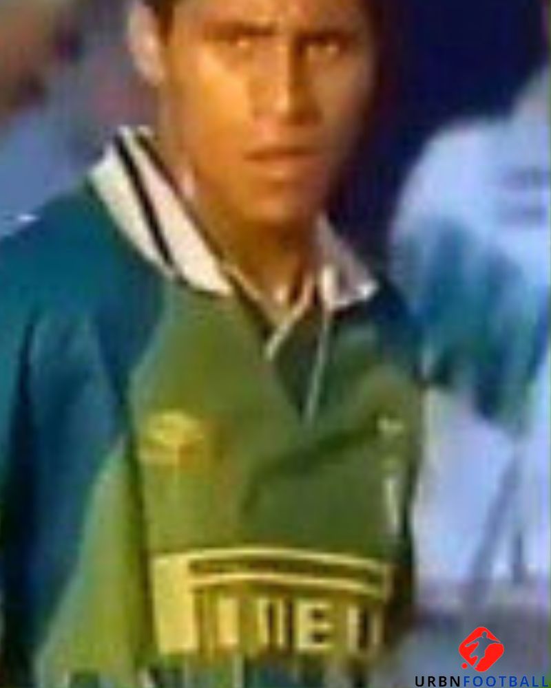 CARLOS ROBERTO 1995-96 (Int)