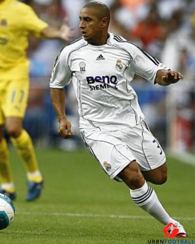 CARLOS ROBERTO 2006-07 (Real M)