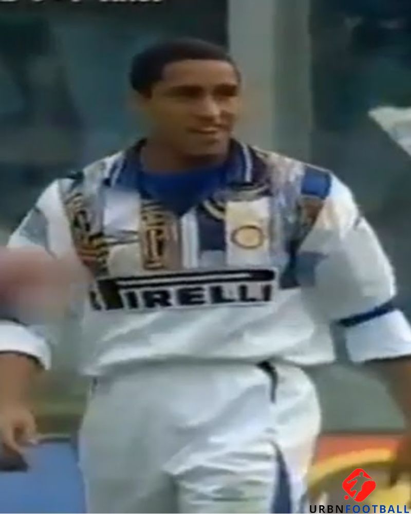 CARLOS ROBERTO 1995-96 (Int)