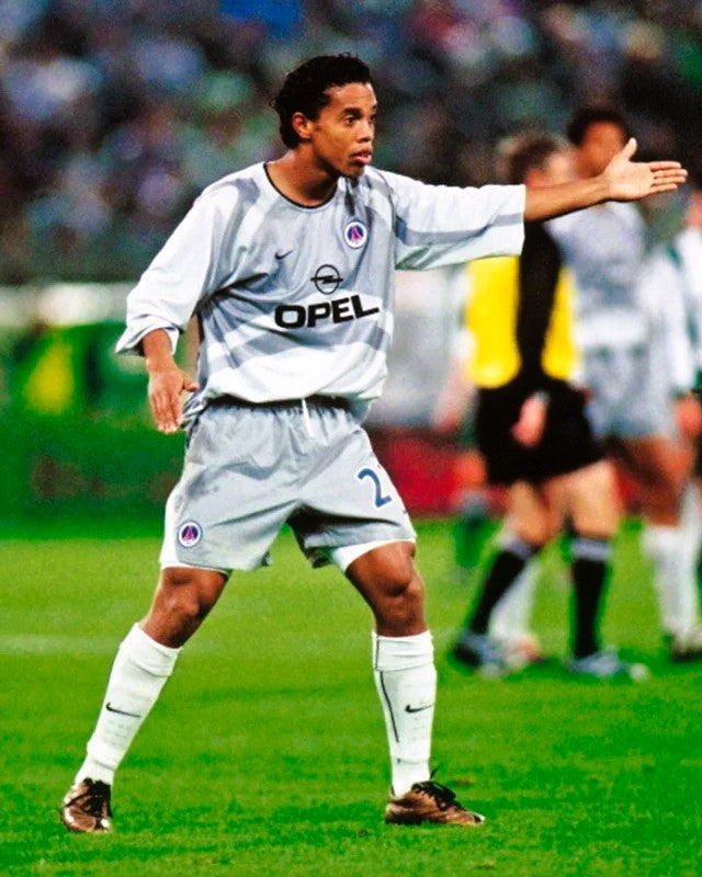 RONALDINHO 2001-02 (Psg)