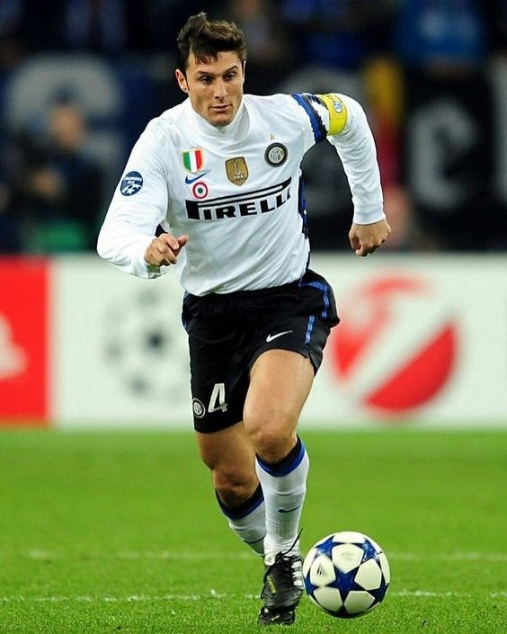 ZANETTI JAVIER 2010-11 (Int)