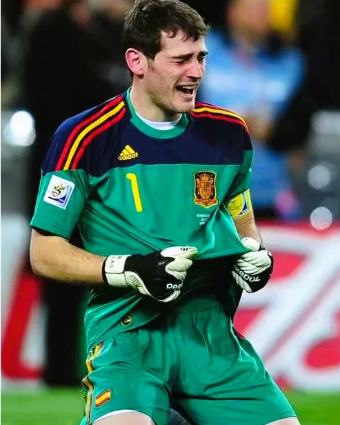 CASILLAS IKER 2010-11 (Spa)